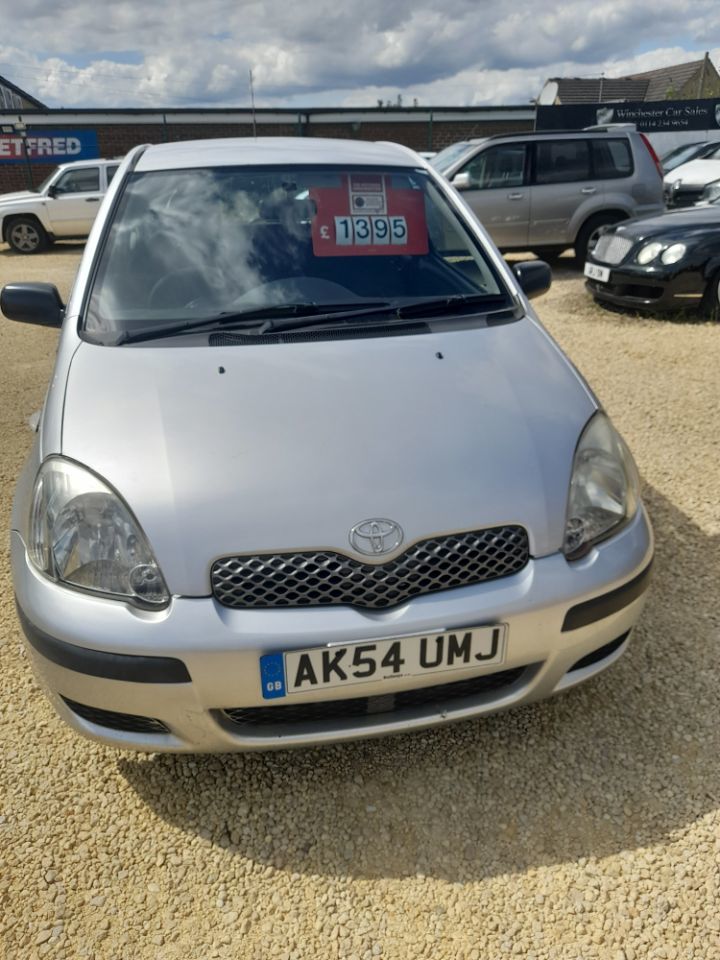 2004 Toyota Yaris